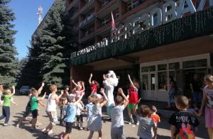 Организаторами проекта «Здоровое лето – 2022» проведено мероприятие для детей Донбасса